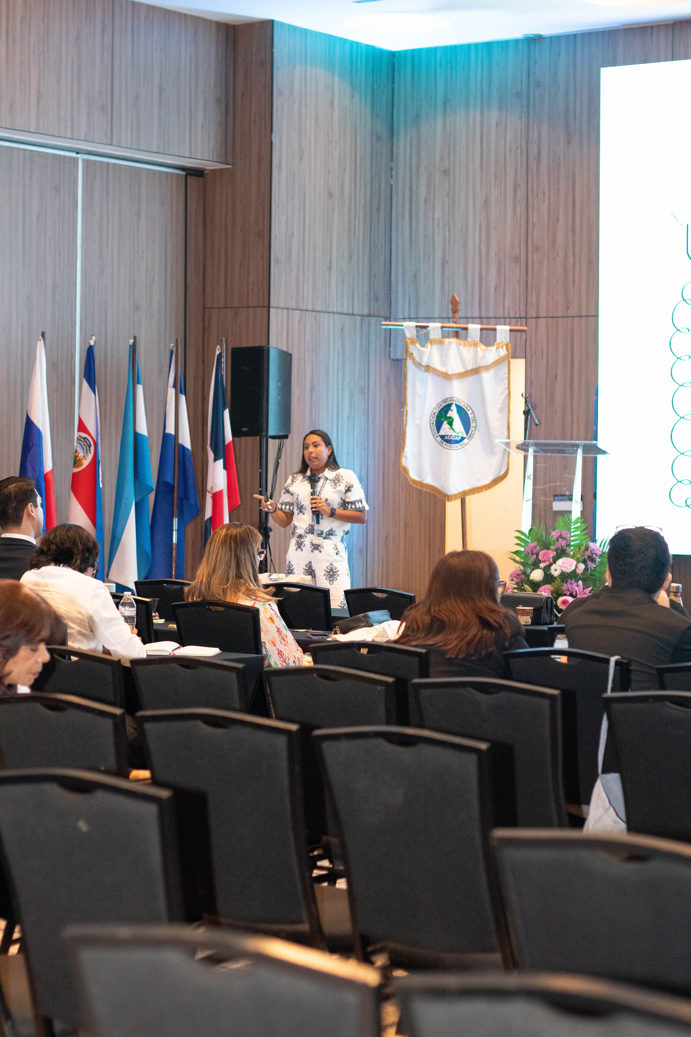 Dra. Susana González Cantón en conferencia internacional de psiquiatría perinatal
